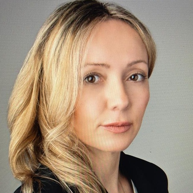Russian Lawyer Near Me - Yana Knutson